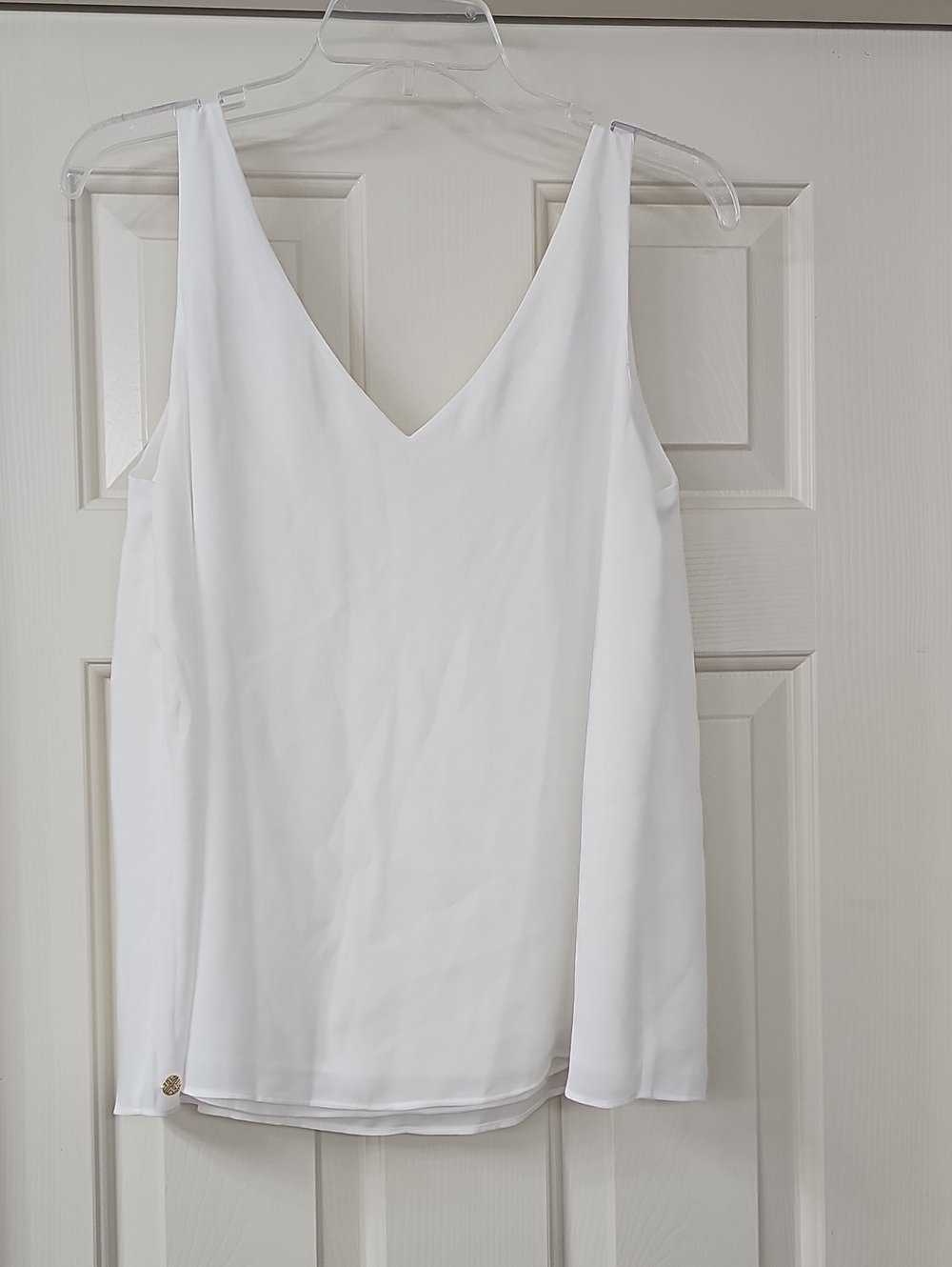 Lilly Pulitzer White V-Neck Sleeveless Camisole